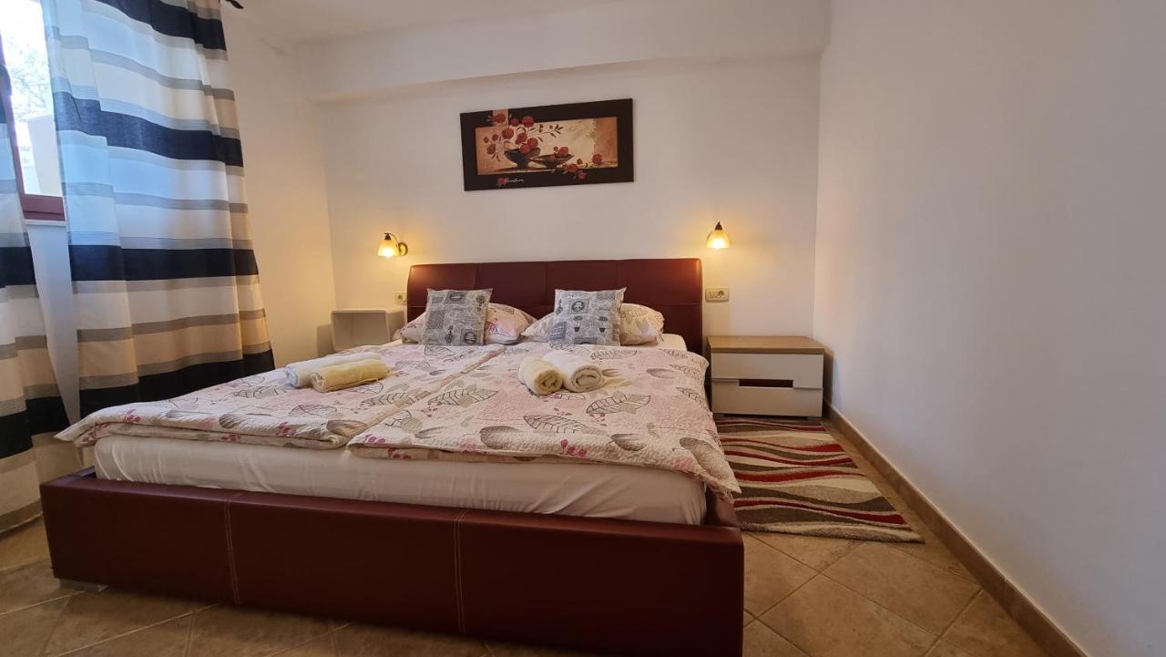 Apartmani Sidro Malinska Exterior photo